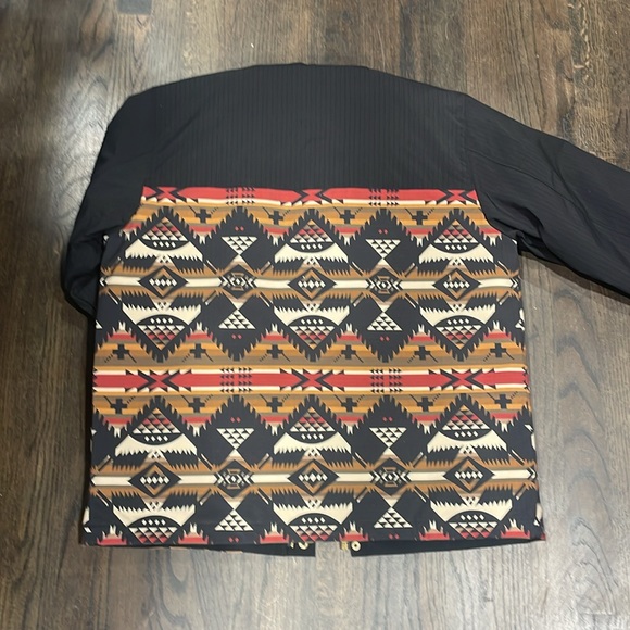 Brand new with tags Pendelton jacket CM386-83320 Nehalem Tan. - Picture 2 of 6